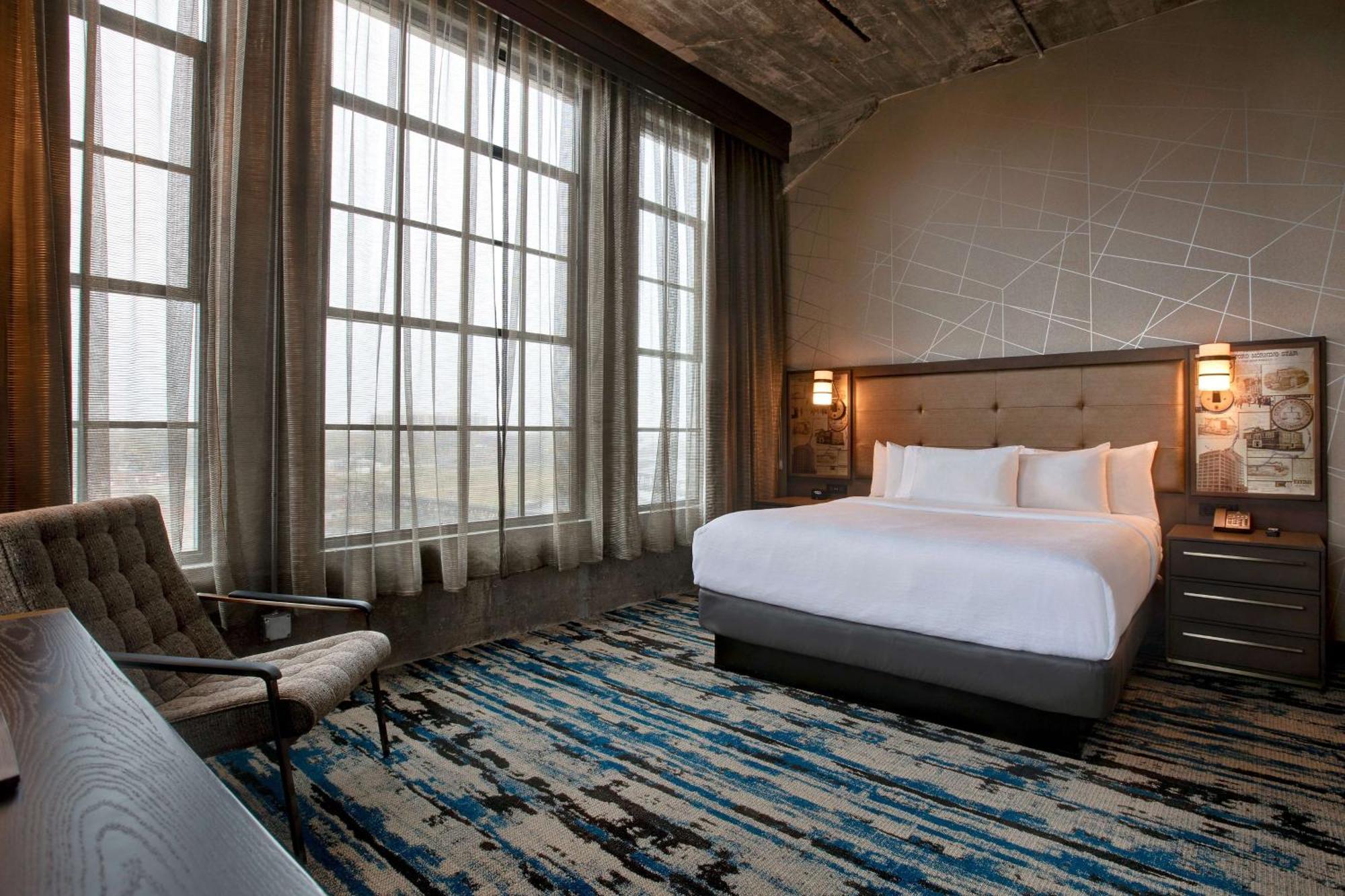 Embassy Suites By Hilton Rockford Riverfront Zewnętrze zdjęcie